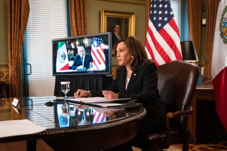 ESPECIAL: Kamala Harris, de fiscal a senadora y primera vicepresidenta de Estados Unidos