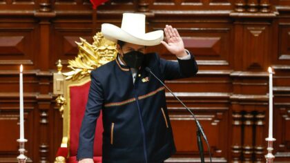 Pedro Castillo Torres tomó protesta como presidente de Perú