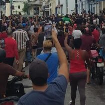 Exiliados piden que regrese el internet en Cuba