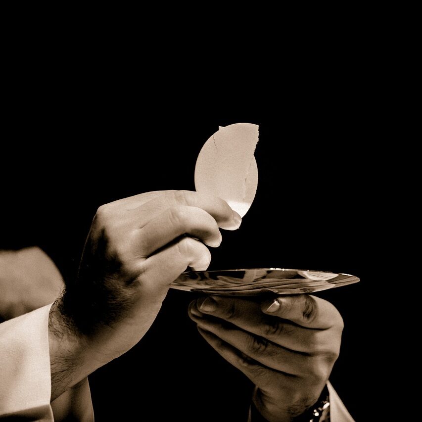 Escándalos religiosos en México: ¿Quién es Maciel y Córdova?