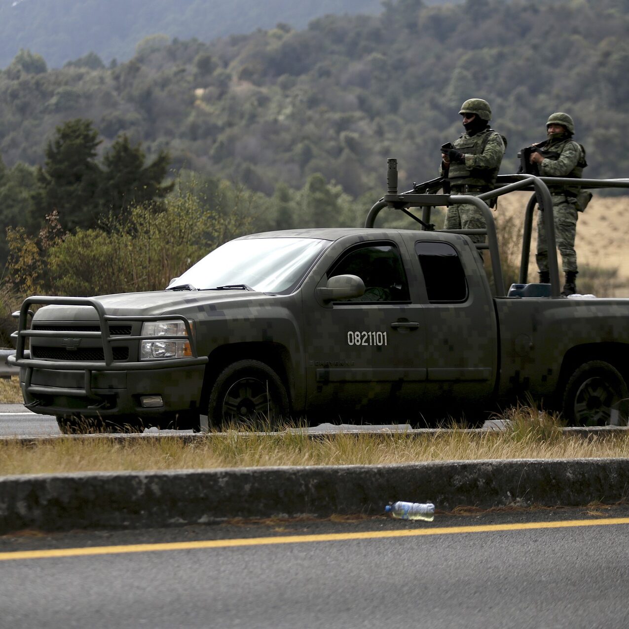 Delincuentes retan al Ejército mexicano