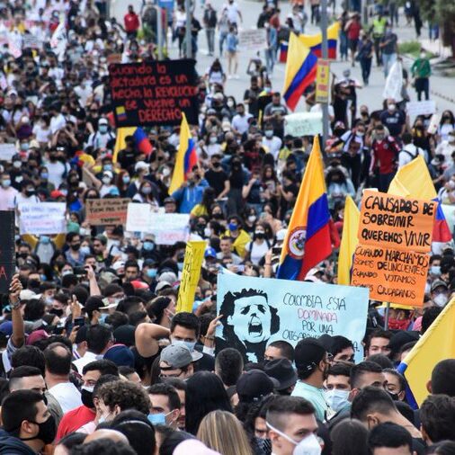 Paro Nacional: Obreros protestan pacíficamente en Colombia