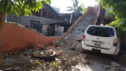 Suman 724 muertes por terremoto en Haití
