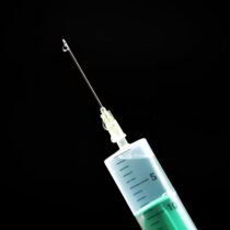¿Qué vacunas contra Covid-19 analizan una tercera dosis?