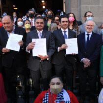 Va por México impugna Ley de Revocación ante la Corte