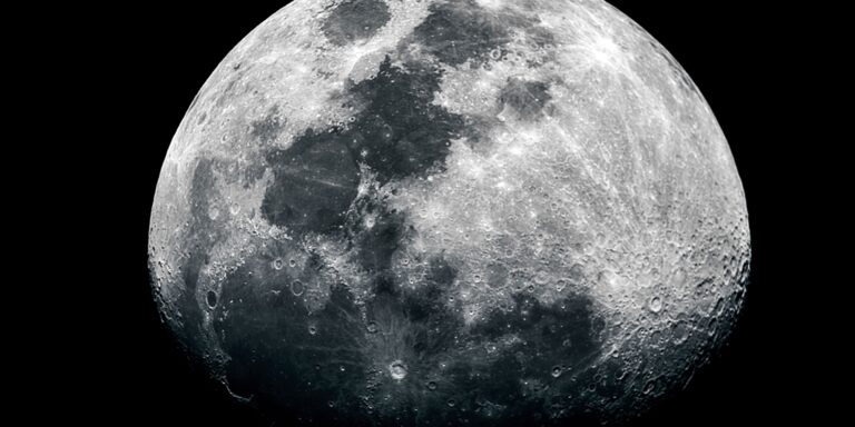 El origen misterioso de la luna