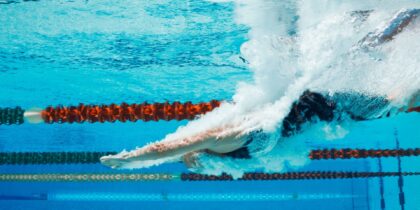 Las olimpiadas de natación: un espectáculo de velocidad y habilidad