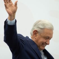 Adiós a AMLO y a la dictadura más corta de la historia