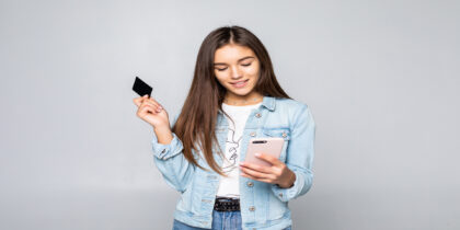 ¿“Girl math” y “Boy math”? La lógica divertida (y absurda) de cómo pensamos el dinero