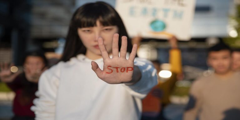 La cultura del “cancel”: ¿justicia social o linchamiento digital?