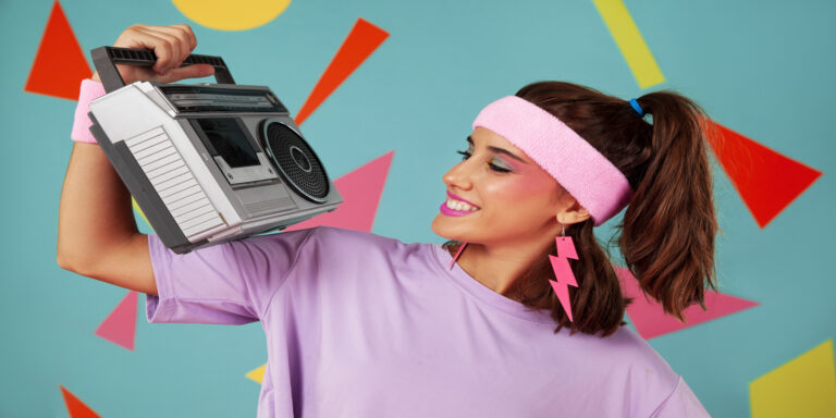 ¿Por qué estamos viviendo una nueva obsesión con los años 80 y 90?